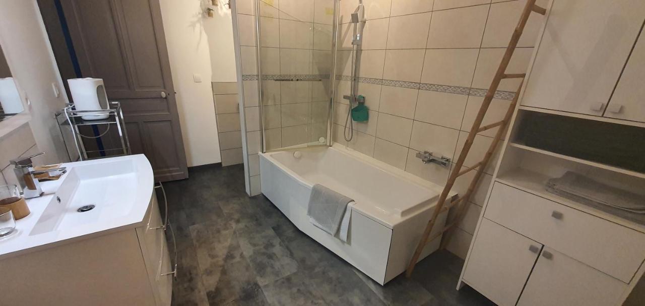Le Petit Cocon Daire Comines-Warneton Dış mekan fotoğraf